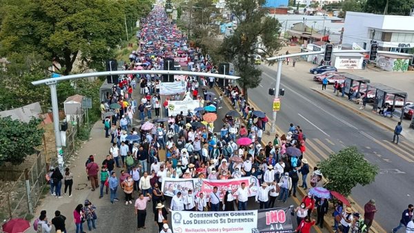 SNTE Oaxaca critica cambios al calendario escolar por intereses comerciales
