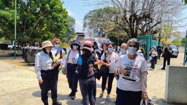 Familiares buscan a migrantes desaparecidos en Tapachula
