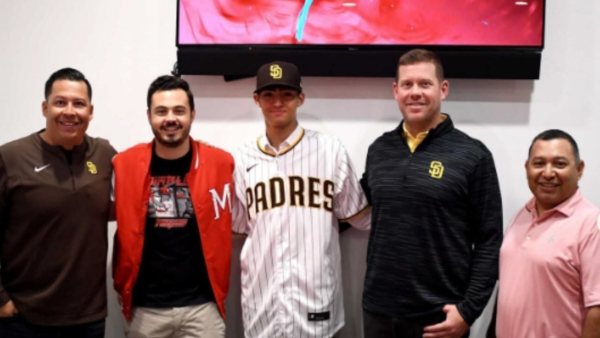 Pitcher mexicano Humberto Cruz pierde contrato tras ser sentenciado por tráfico de migrantes
