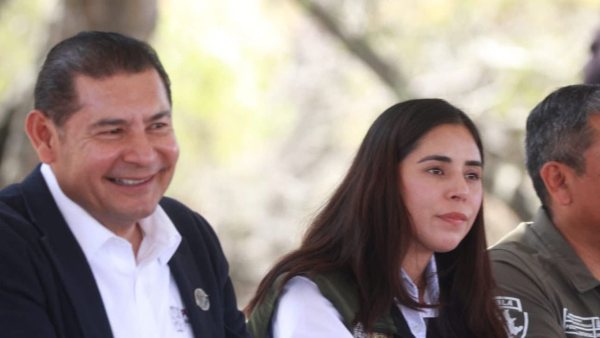 Renuncia secretaria de Medio Ambiente de Puebla tras crisis por cablebús